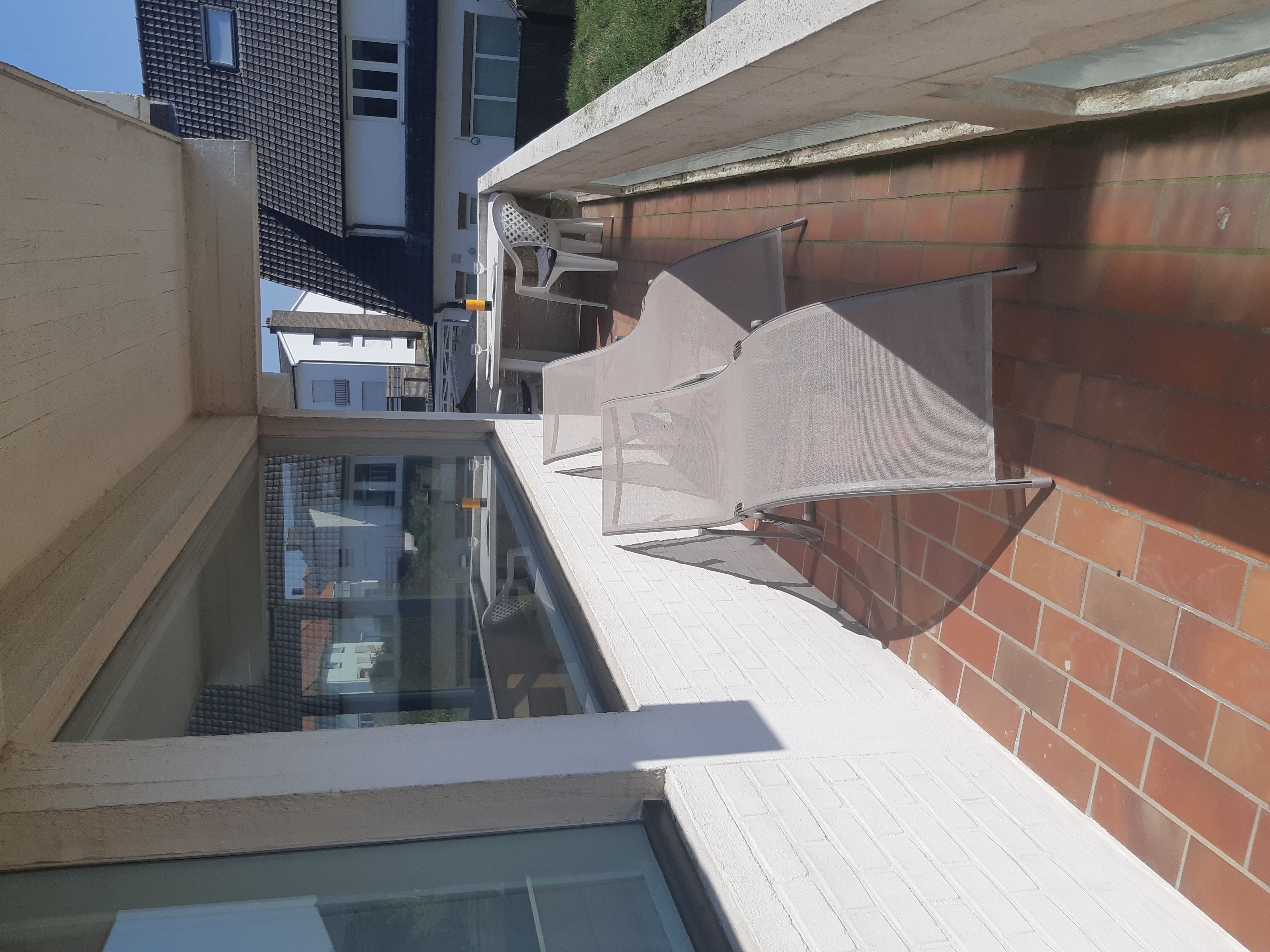 Terras - buitenruimte met tuinmeubilair